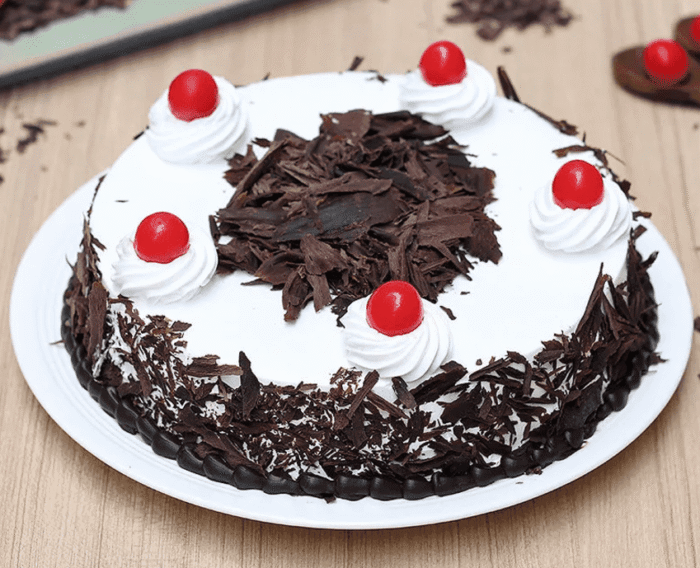 Blackforest Cake 0.5 Kg - Image 1