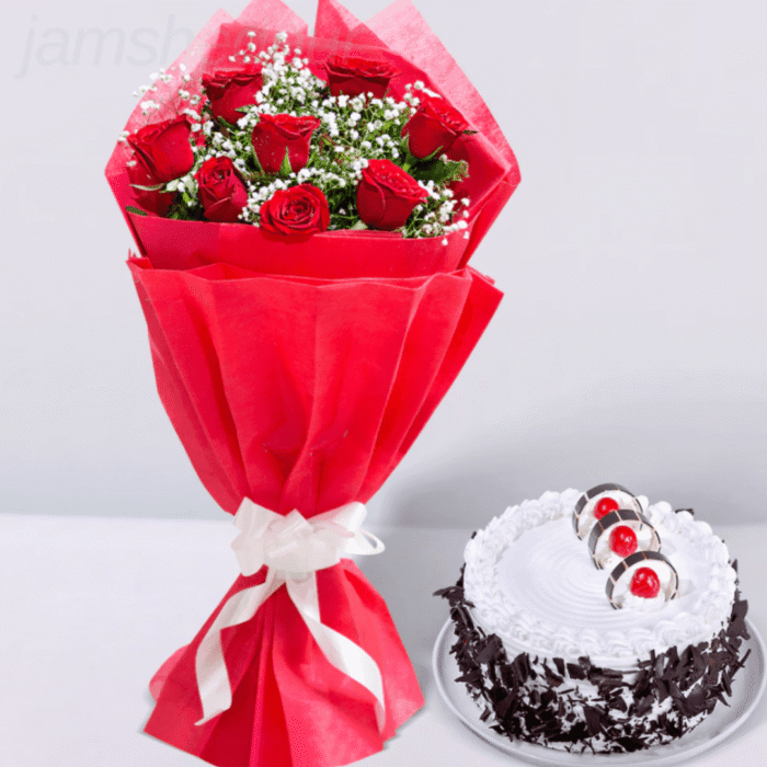 Half Kg Black Forest Cake With a Bunch of 6 Red Roses - Image 1