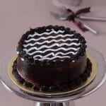 Creamy Round Chocolate Cake 1 Kg