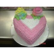 Strawberry Heart Cake 0.5