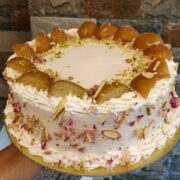 Gulab Jamum Pista Cake in Kolkata